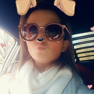 Meet your Posher, Rachael